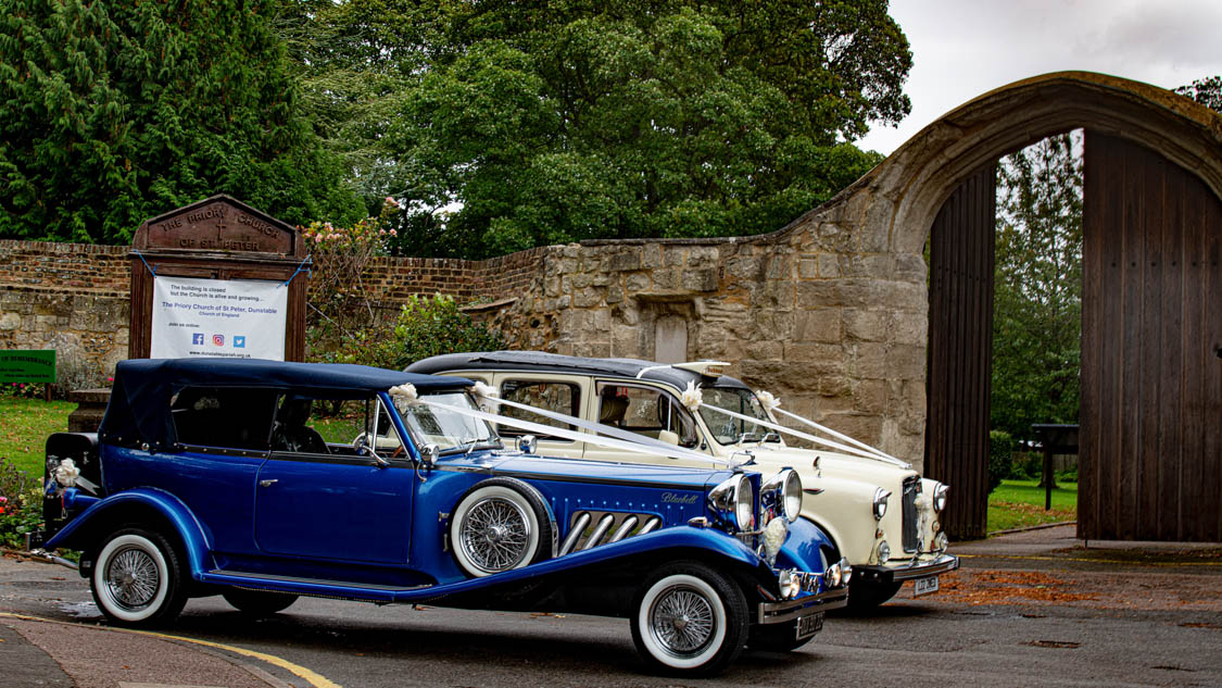 Bedfordshire Wedding Venue and Cars