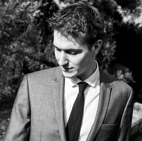 Guitarist Ed - Classical Guitar