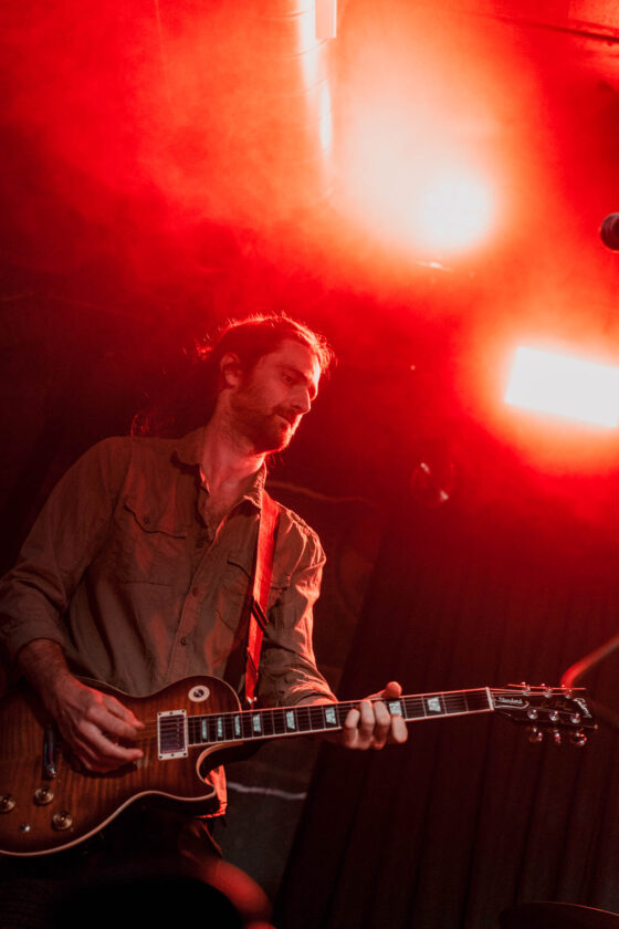 loophole guitarist